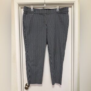 Lane Bryant navy blue/white ankle pant - size 22 - The Allie